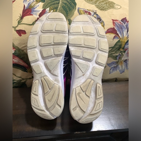 Nike- Women’s sneaker’s 8 - Picture 5 of 5